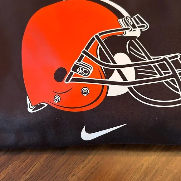 Boys NIKE Dark Brown Dri fit Hoodie with Bold Orange Helmet Graphic 10/12 - Picture 6 of 6